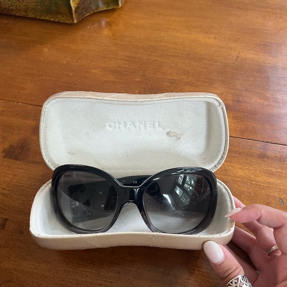 CHANEL Black Oversized Sunglasses